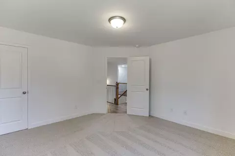 Bedroom - 929 Lakeview, Commerce, GA 30529 photo 4 of 10