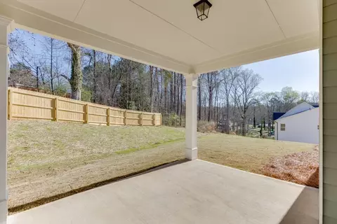 Exterior - 929 Lakeview, Commerce, GA 30529 photo 5 of 9