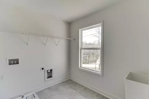 Other - 929 Lakeview, Commerce, GA 30529 photo 3 of 4