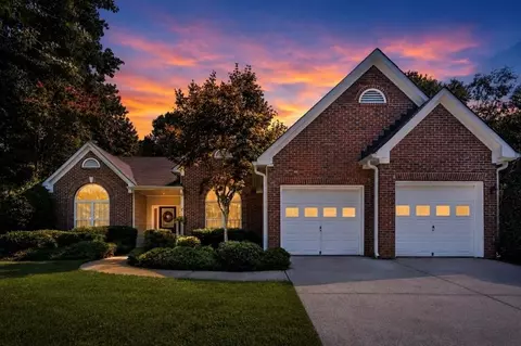 1190 Sunhill Dr, Lawrenceville, GA 30043