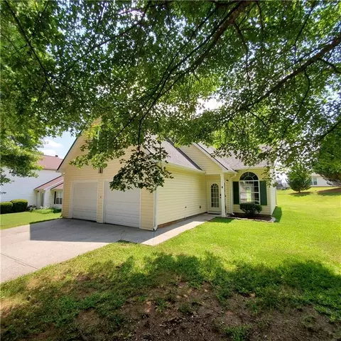 833 Kendall Park Dr, Winder, GA 30680