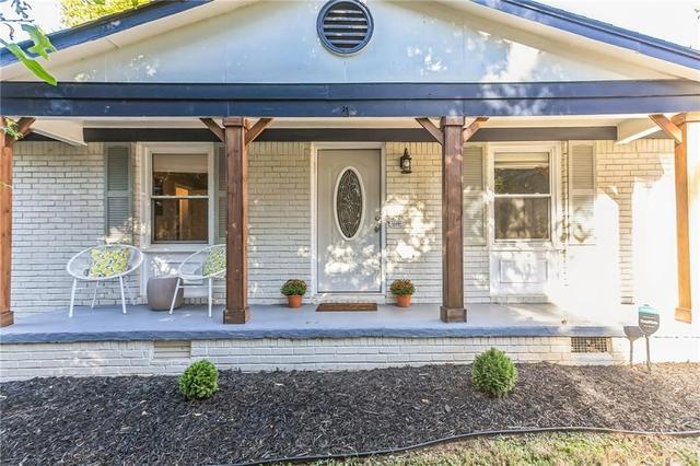3661 Manhattan Dr, Decatur, GA 30034