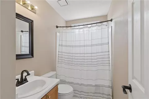 3742 Strathmore Dr, Duluth, GA 30096 photo 19