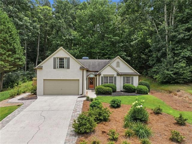 9655 Eagles Landing Dr, Gainesville, GA 30506