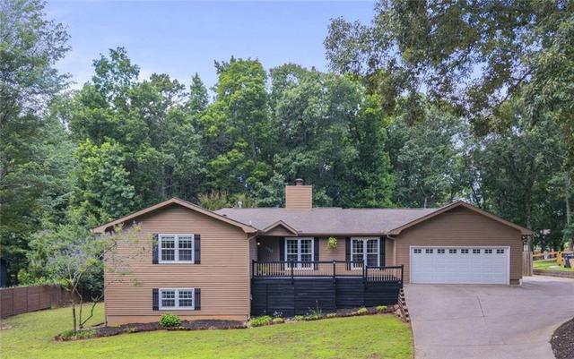 330 Chaffin Ridge Ct, Roswell, GA 30075