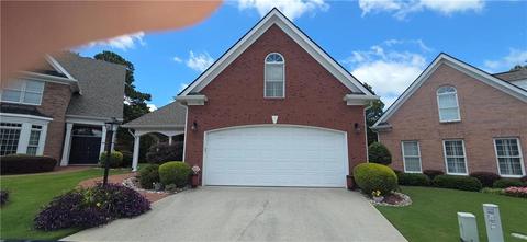 1555 Woodberry Run Dr, Snellville, GA 30078