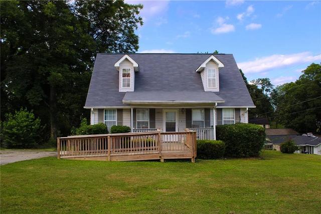 737 Carlton St SE, Gainesville, GA 30501