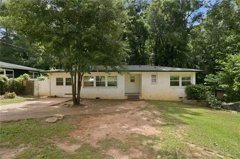 6135 Holiday Blvd, Forest Park, GA 30297