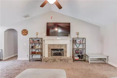 154 Rolling Oaks Ln, Colbert, GA 30628 photo 6