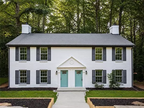 5645 Estates Ct, Norcross, GA 30093