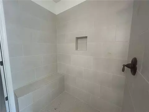 Bath - 122 Harmony Cir, Cartersville, GA 30120 photo 8 of 8