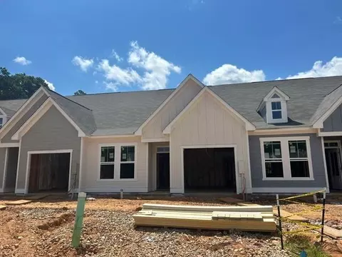 122 Harmony Cir, Cartersville, GA 30120