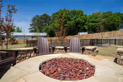 Exterior - 122 Harmony Cir, Cartersville, GA 30120 photo 5 of 7
