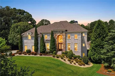 120 Roxbury Row, Milton, GA 30004
