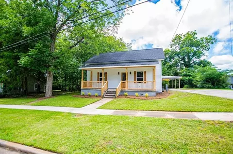 115 Pine St, Carrollton, GA 30117