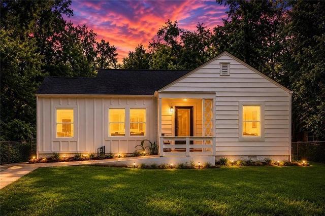 2130 Donald Lee Hollowell Pkwy NW, Atlanta, GA 30318