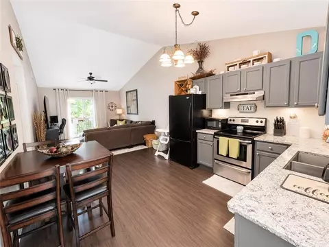 Kitchen - 175 Jacobs Way #C, Jasper, GA 30143 photo 1 of 2