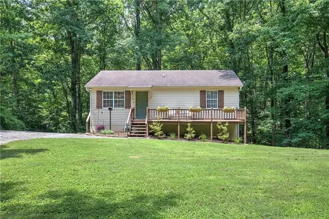 90 Amanda Ln SW, Cartersville, GA 30120