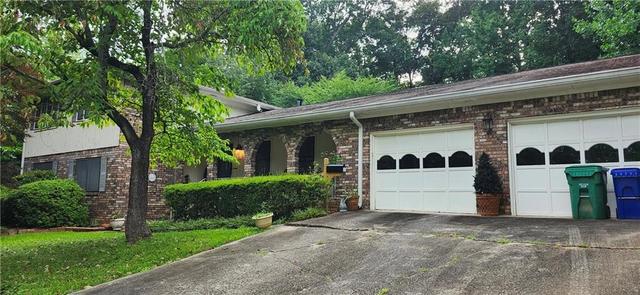 3793 Fox Glen Ct NE, Atlanta, GA 30319
