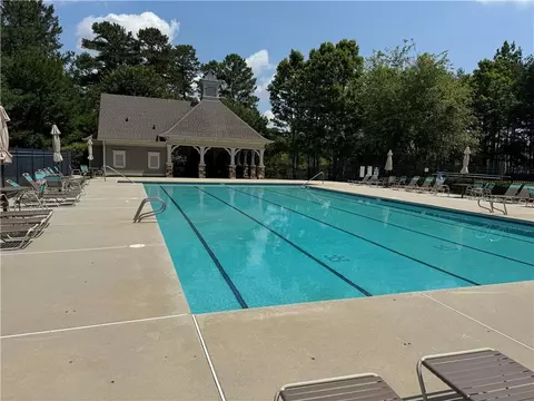 Exterior - 1010 River Mist Dr, Suwanee, GA 30024 photo 8 of 10