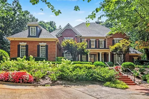 5950 Long Island Dr NW, Atlanta, GA 30328