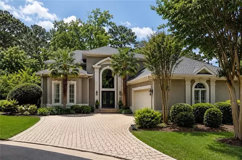 2125 River Falls Dr, Roswell, GA 30076