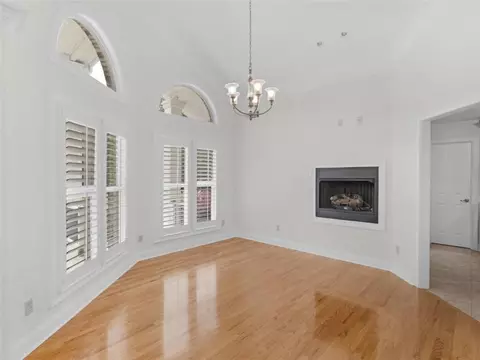 Living - 25 Walnut Ln, Covington, GA 30014 photo 7 of 24