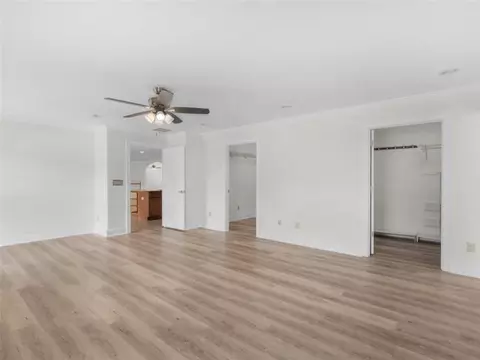 Living - 25 Walnut Ln, Covington, GA 30014 photo 16 of 24
