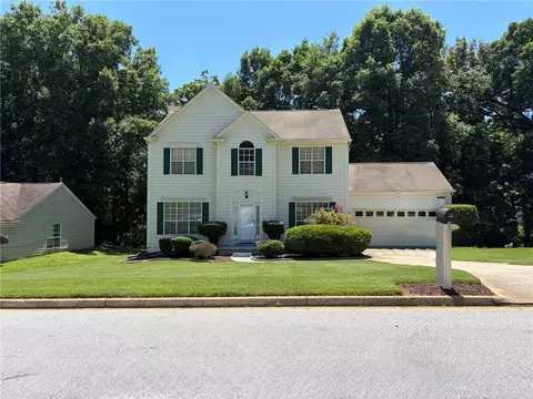 4011 Wintersweet Dr, Decatur, GA 30034