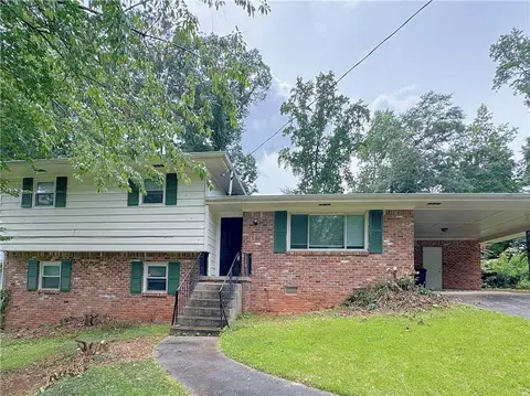 2223 Shamrock Dr, Decatur, GA 30032