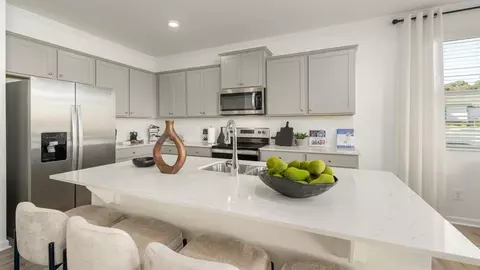 3141 Yellowhammer Dr, Marietta, GA 30064