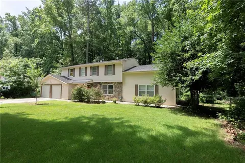 6384 Boyett Dr, Norcross, GA 30093
