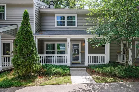 2761 Farmstead Rd SE, Smyrna, GA 30080