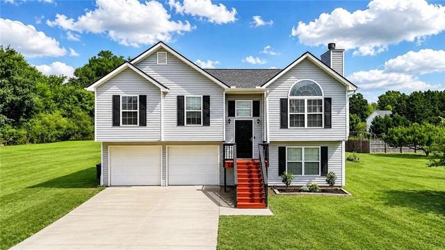 137 Terry Ln, Adairsville, GA 30103