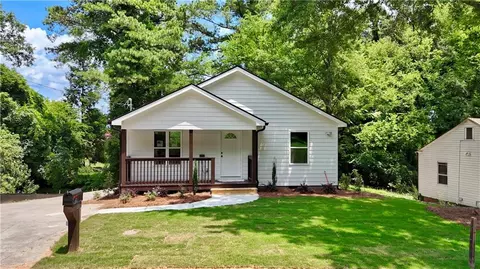 10 Roseway Cir NE, Rome, GA 30161