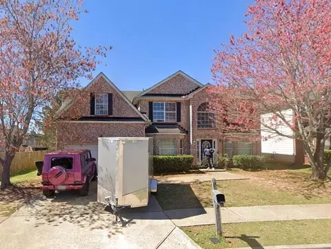5565 Platte Dr, Ellenwood, GA 30294