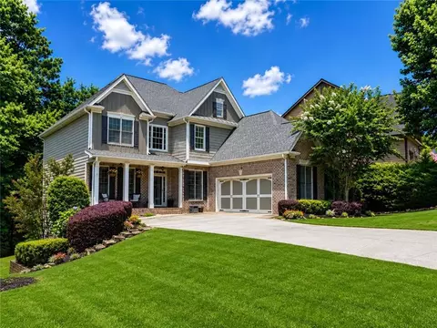 1760 Blossom Creek Ln, Cumming, GA 30040