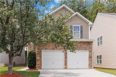 5605 Grande River Rd, Atlanta, GA 30349