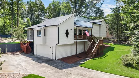 4480 Pine Hill Ter NE, Marietta, GA 30066