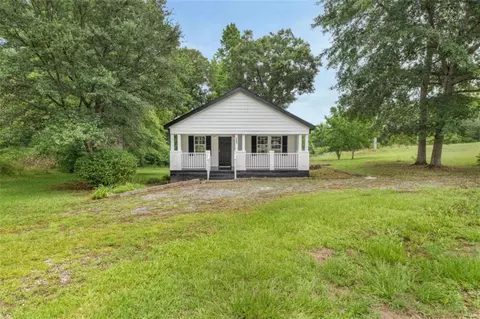 109 Flatrock Ln, Eatonton, GA 31024