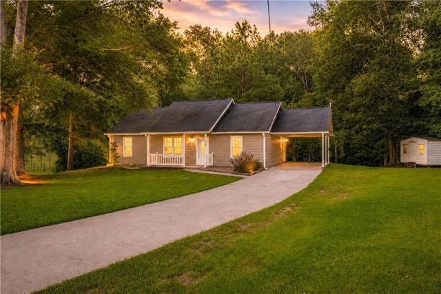 589 Linda Ln, Powder Springs, GA 30127