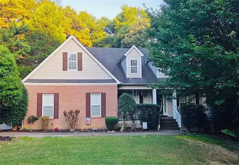 123 W Castle View Dr, Braselton, GA 30517