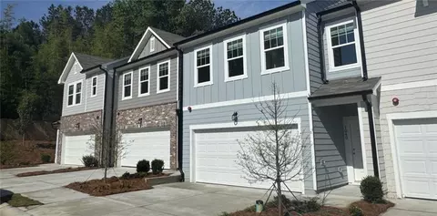3021 Osier Cir, Douglasville, GA 30135