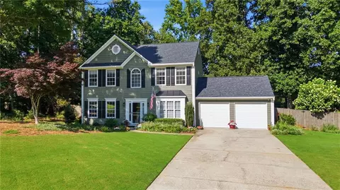 3735 Wake Robin Way, Cumming, GA 30040