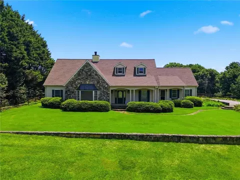 127 Grandview Dr, Ellijay, GA 30540