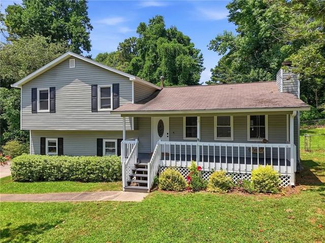 34 Amanda Ct, Dallas, GA 30157