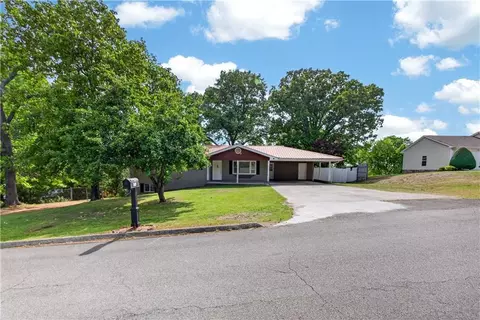 1780 N Boyd Dr, Rocky Face, GA 30740