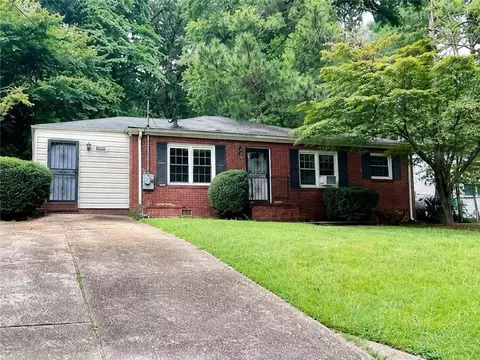 1915 Meadow Ln, Decatur, GA 30032