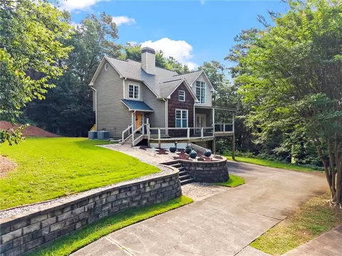 21 Idlewood Dr NW, Cartersville, GA 30121