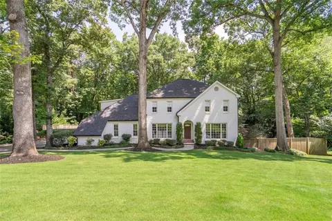 5108 Baroque Cir, Sandy Springs, GA 30342
